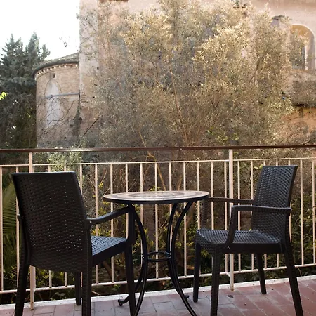 Hotel Domus Aventina 3*